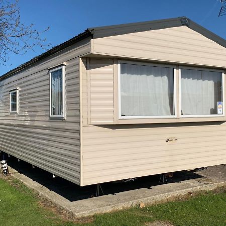 Sun Bed Hotell Saint Osyth Exteriör bild