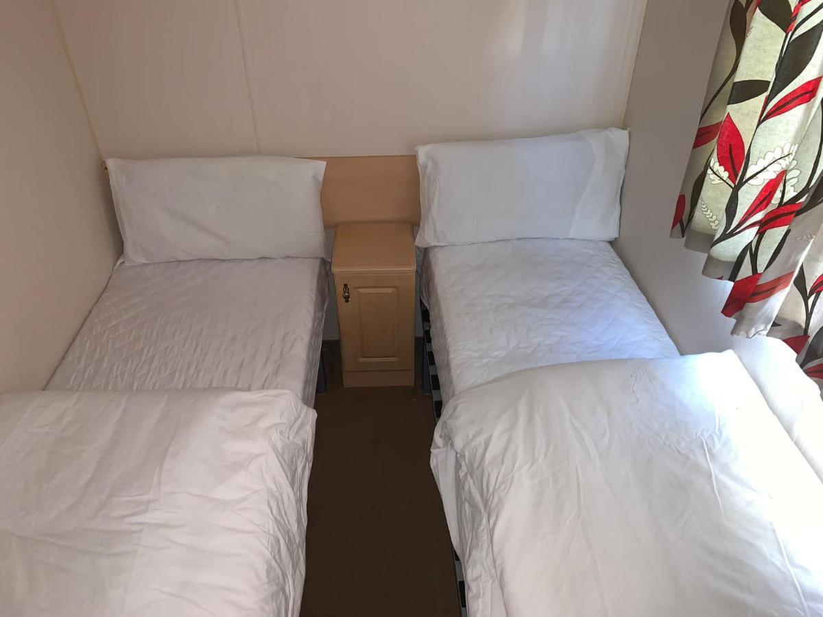 Sun Bed Hotell Saint Osyth Exteriör bild
